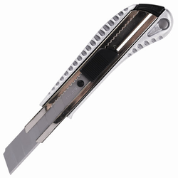Нож канцелярский 18 мм BRAUBERG ''Metallic'', металлический корпус (рифленый), автофиксатор, блистер,